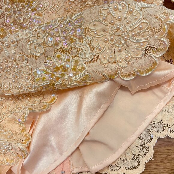 Vintage Pink Coral Lace Floral Pearl Embellished Top - Picture 6 of 12